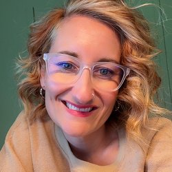 Christina Pflueger